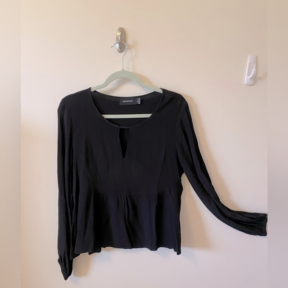 #102 - Mink Pink Black Long Sleeve Top; Size Medium